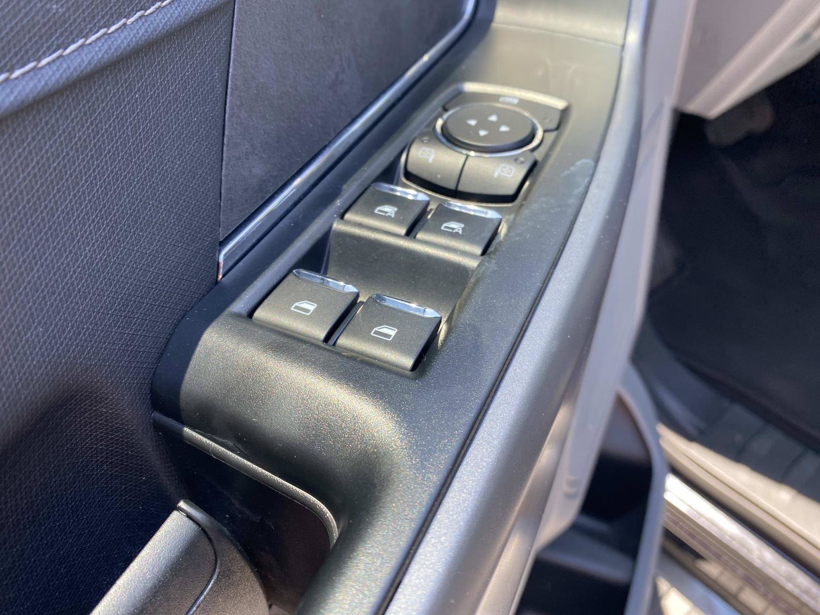 Used 2025 Ford F150 XLT w/ Equipment Group 301A Standard AWD/4WD image 16