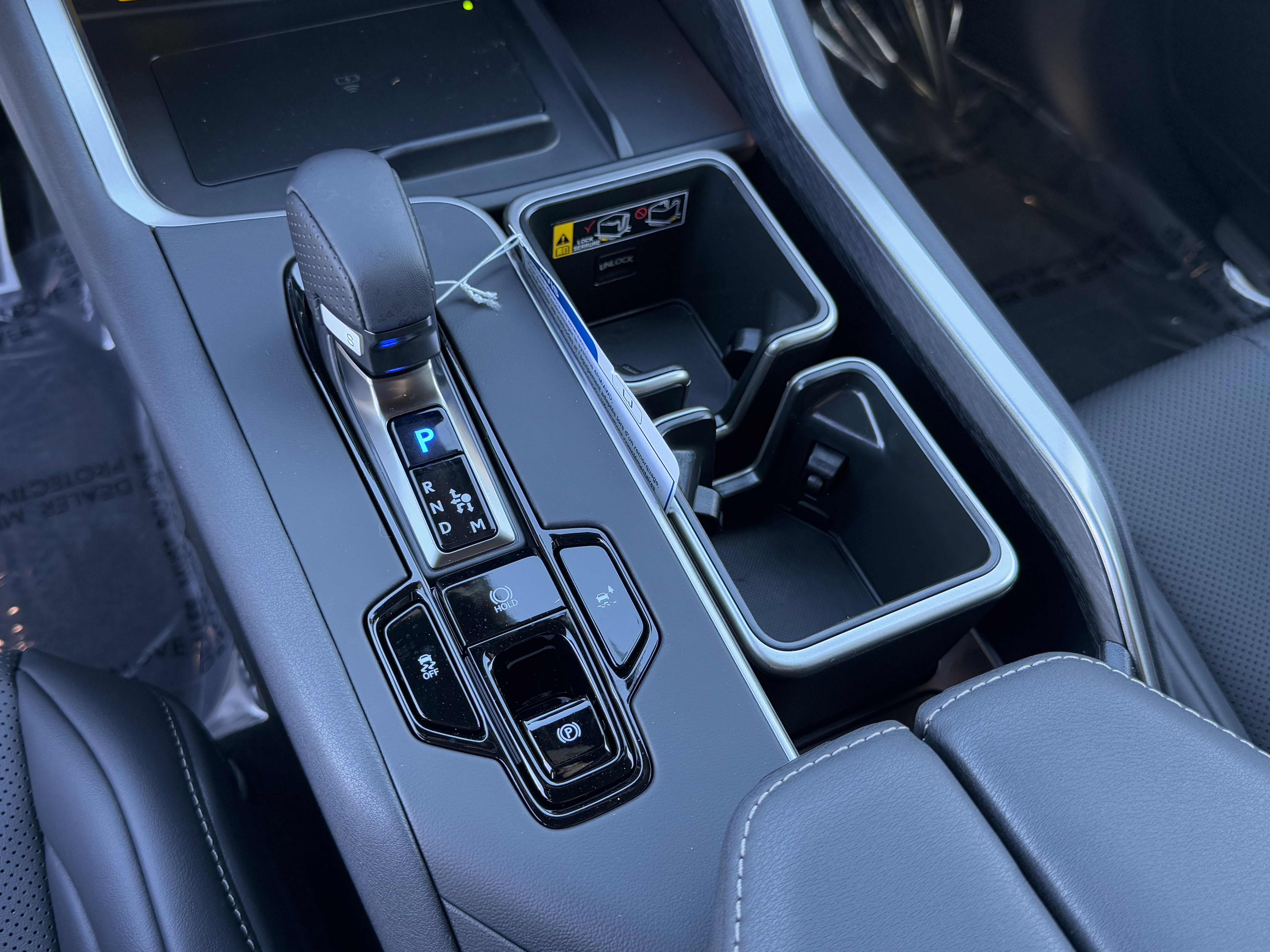 New 2026 Lexus TX 500h AWD image 21