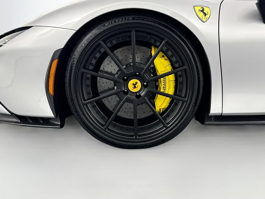 Used 2021 Ferrari SF90 Stradale AWD/4WD image 33
