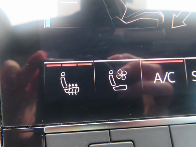 Used 2023 Audi Q8 Premium Plus w/ Premium Plus Package image 31