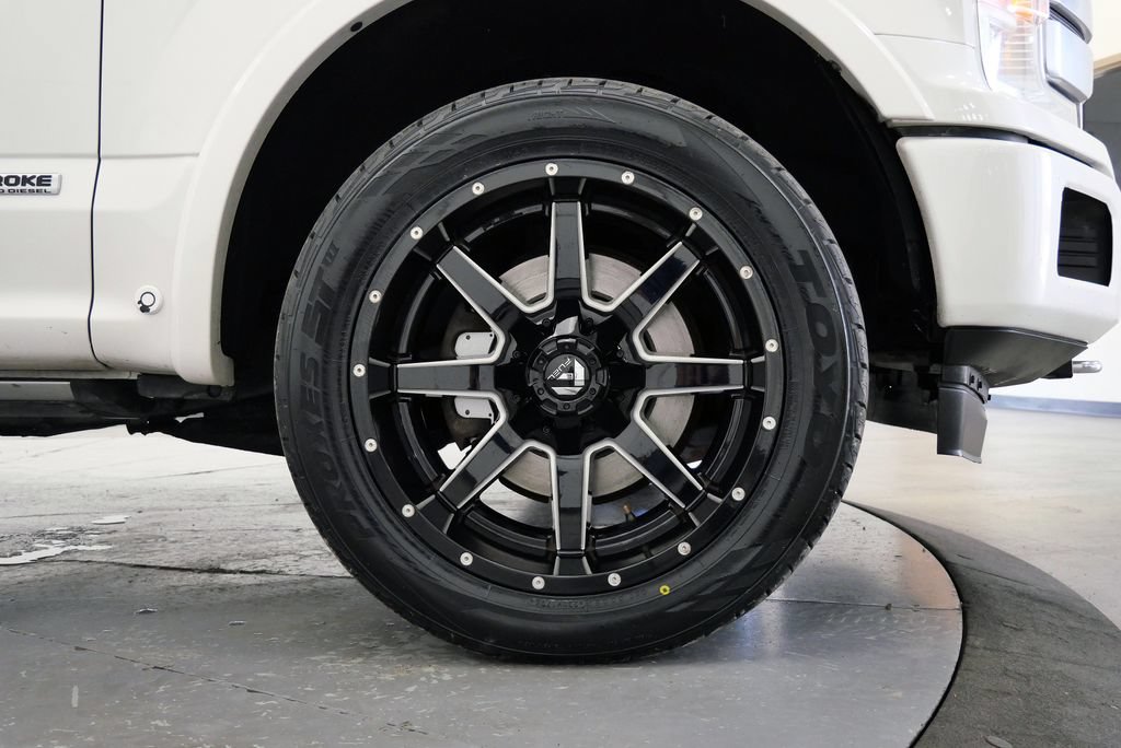 Used 2018 Ford F150 Platinum w/ Technology Package AWD/4WD image 38