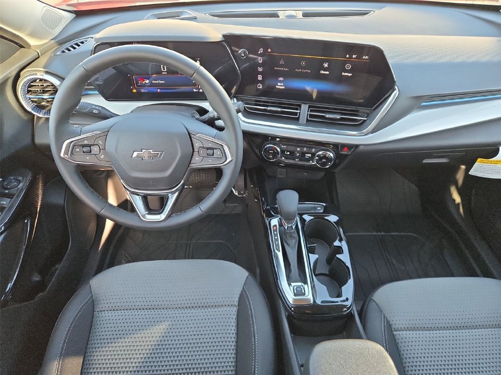 New 2026 Chevrolet Trax LT w/ Driver Confidence Package FWD image 12