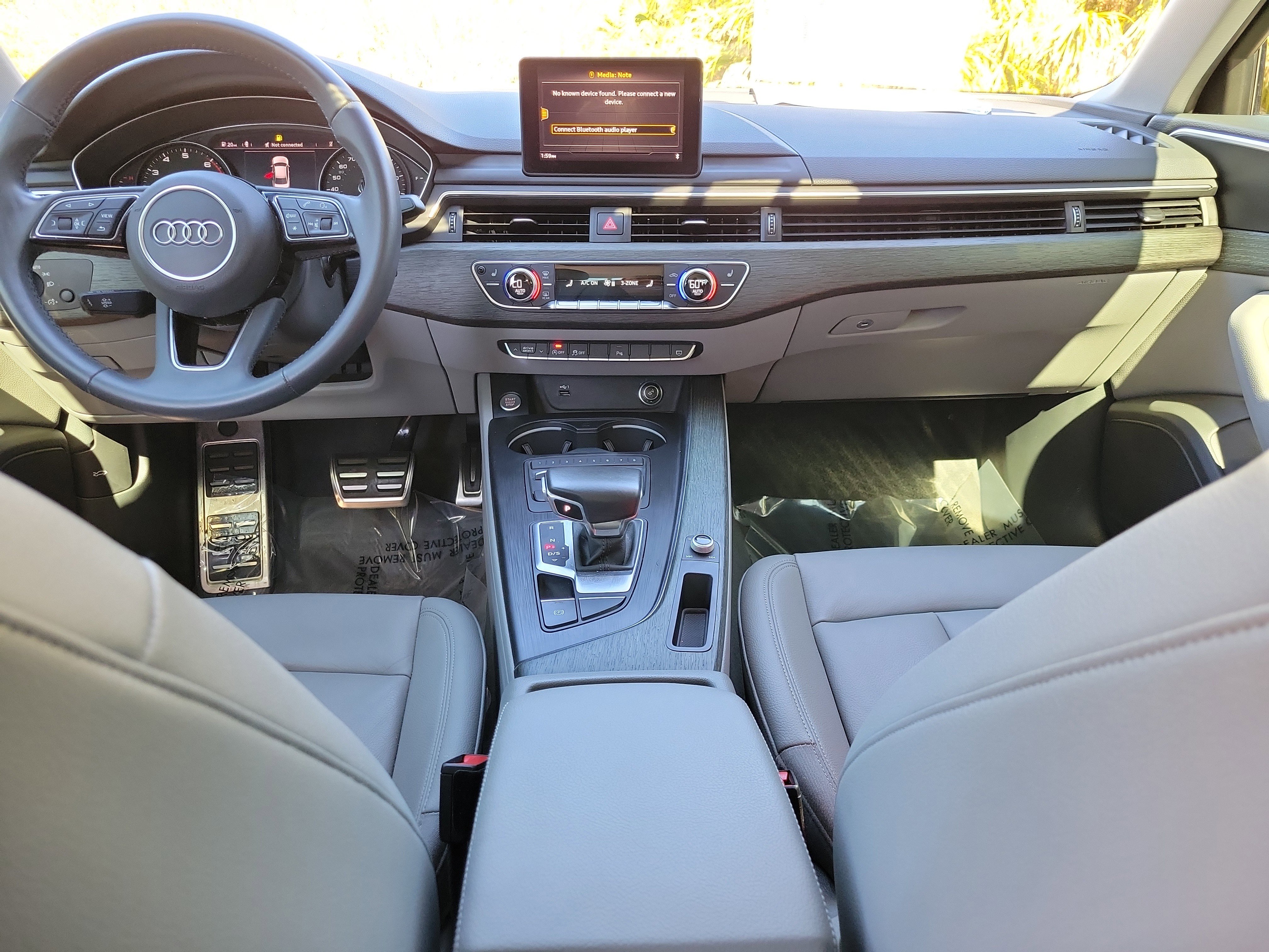 Used 2019 Audi A4 2.0T Premium image 14