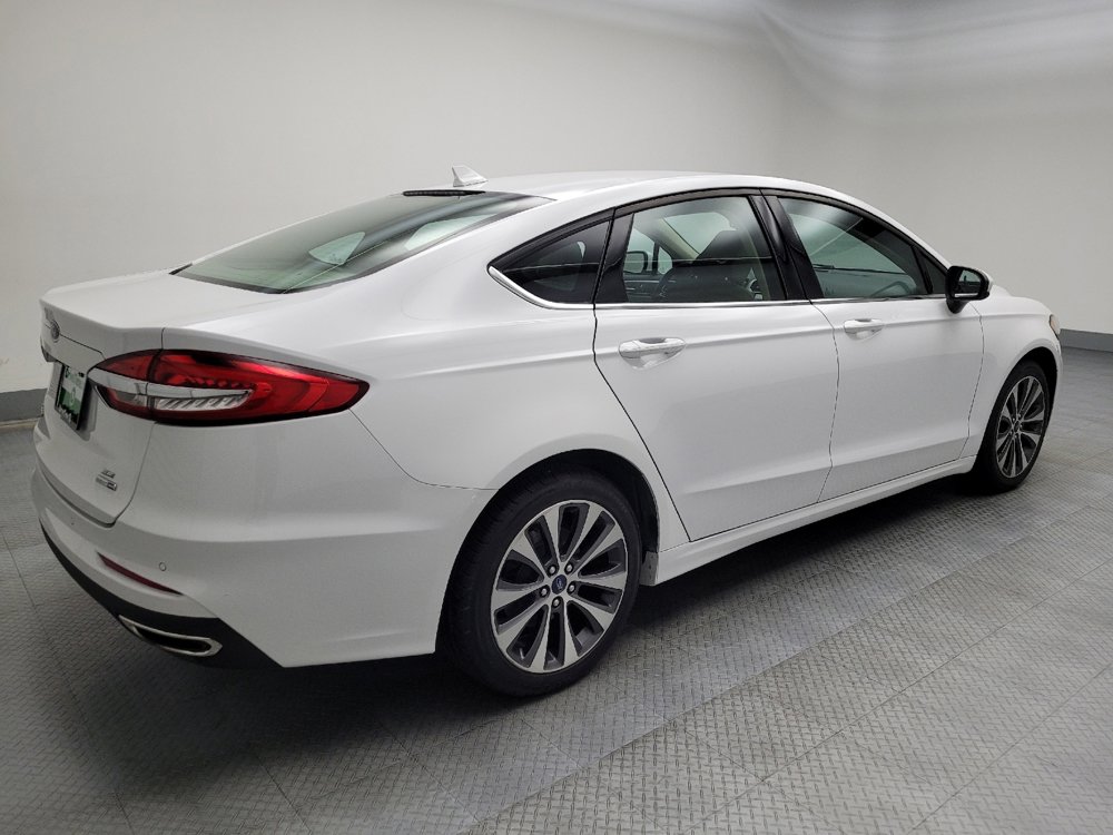 Used 2020 Ford Fusion SE image 10