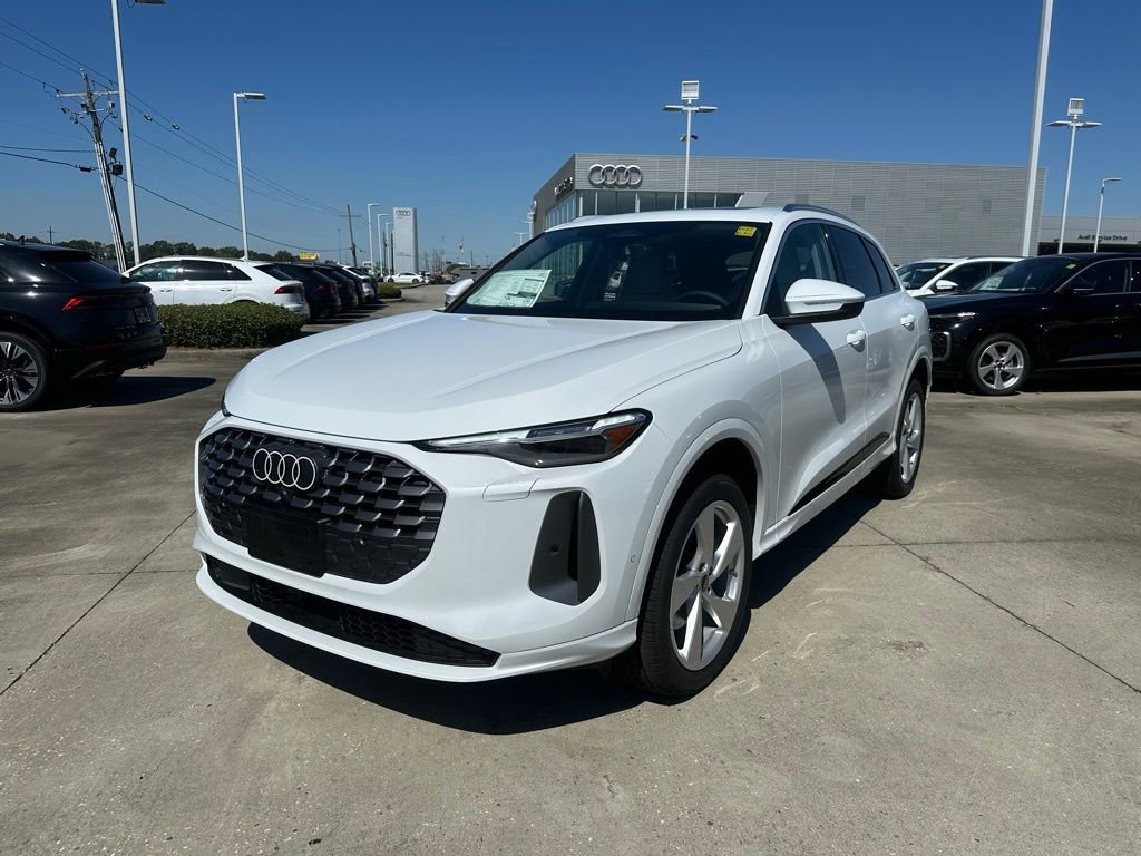 New 2025 Audi Q5 Premium Plus