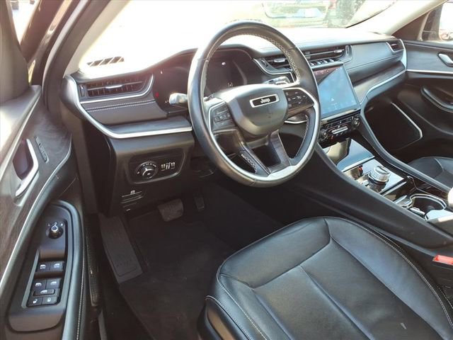 Used 2021 Jeep Grand Cherokee L Limited AWD/4WD image 15