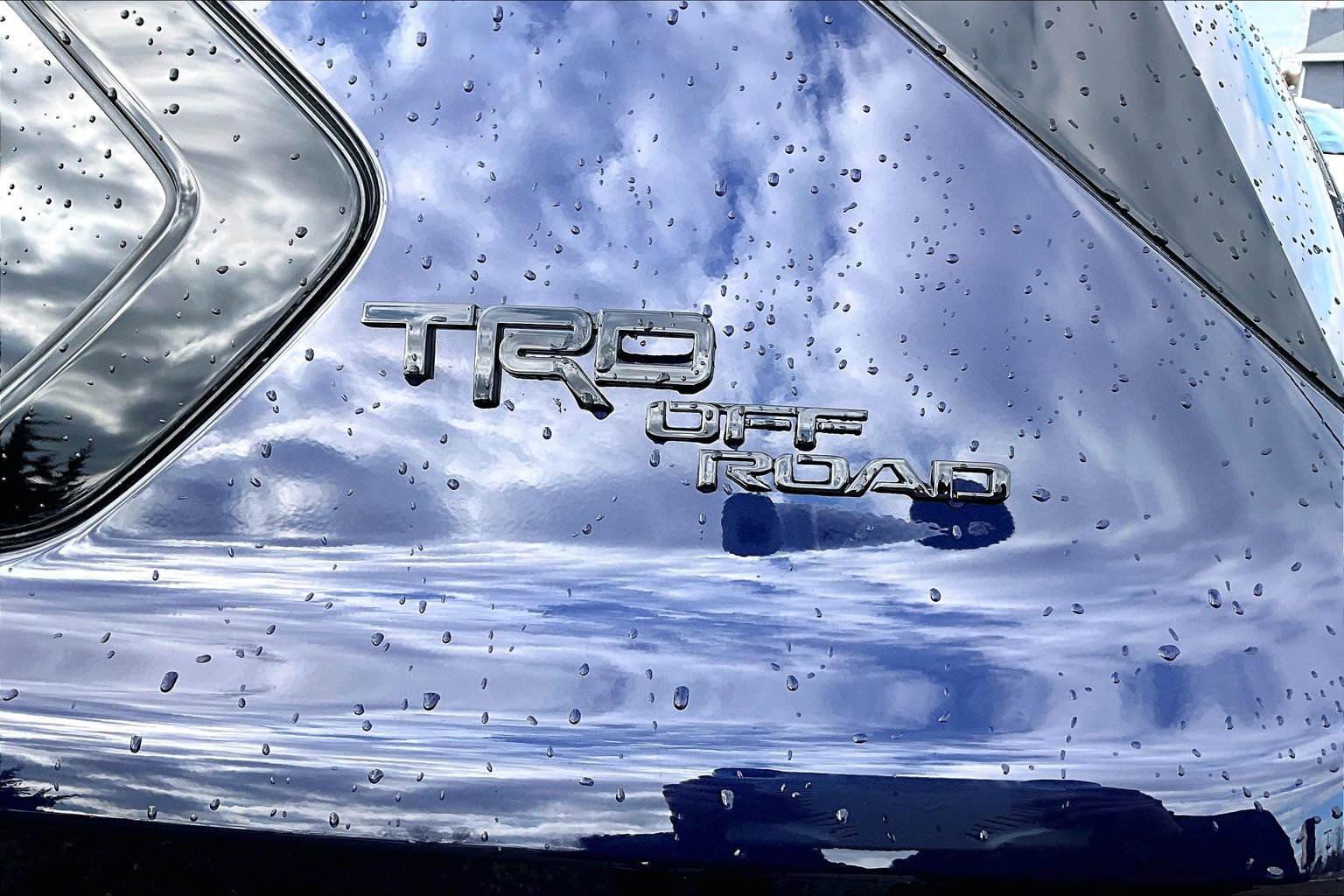 Used 2026 Toyota Sequoia Platinum w/ TRD Off-Road Package AWD/4WD image 7