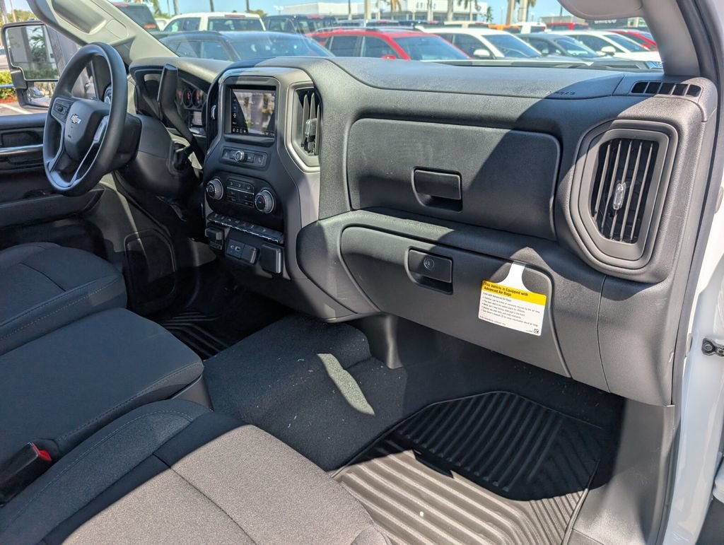 New 2026 Chevrolet Silverado 2500 Custom w/ Custom Value Package AWD/4WD image 8