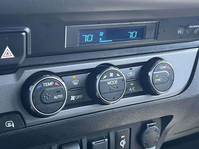 Used 2023 Toyota Tacoma TRD Sport AWD/4WD image 30