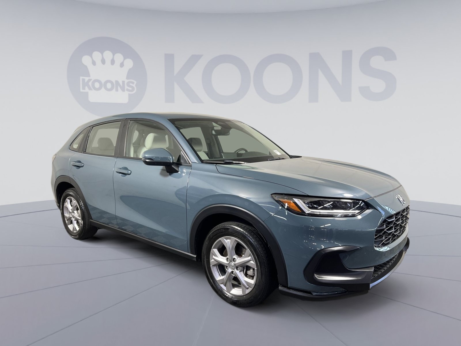Used 2024 Honda HR-V LX image 2