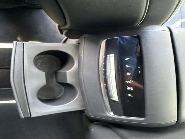 Used 2023 Cadillac Escalade ESV Luxury RWD image 17