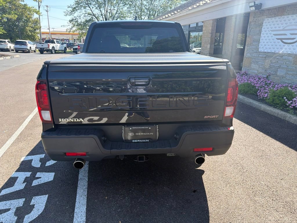 Used 2024 Honda Ridgeline Sport image 7