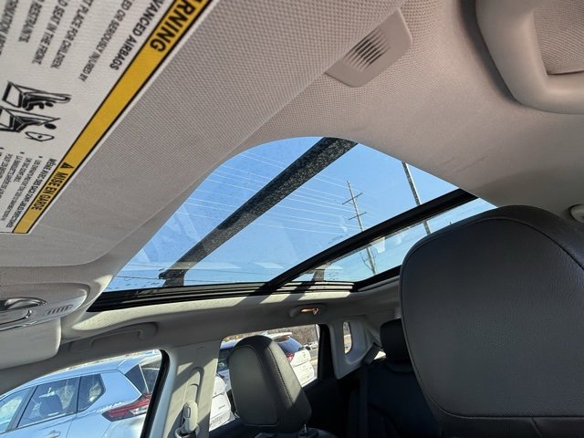 Used 2018 Jeep Compass Limited w/ Navigation Group image 16