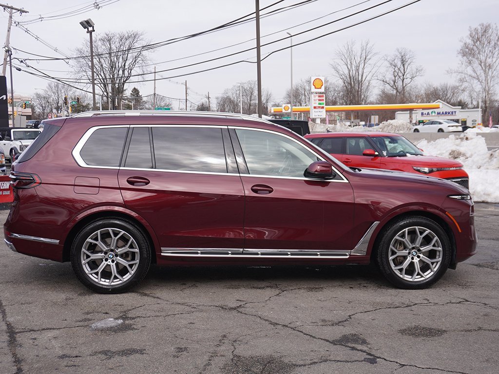 Used 2024 BMW X7 xDrive40i w/ Premium Package image 24
