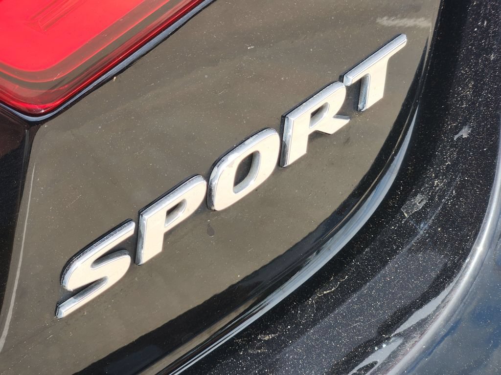Used 2022 Honda Accord Sport image 11