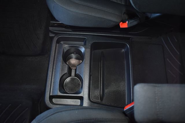 Used 2020 Ford Explorer XLT w/ Comfort Package image 38