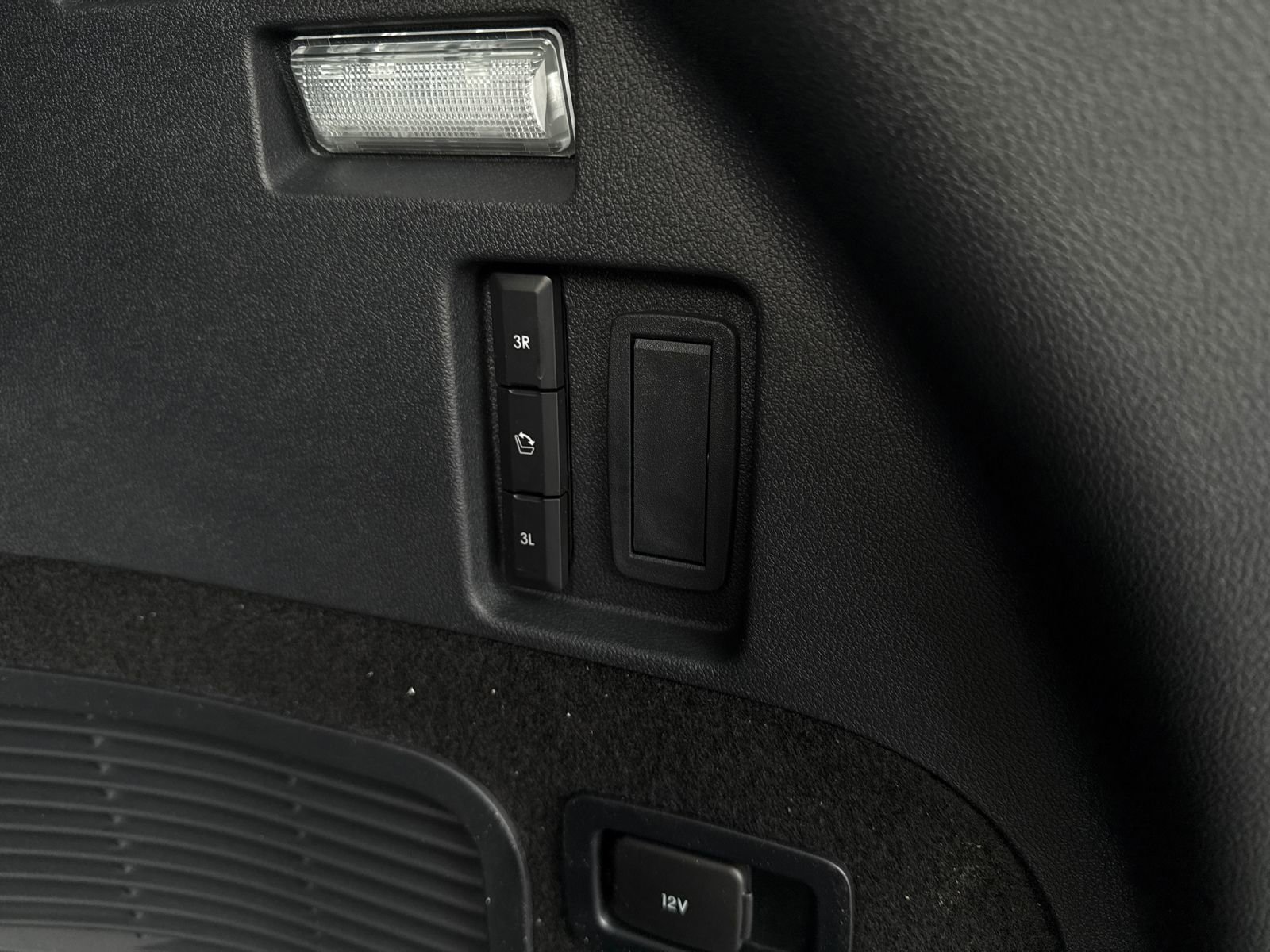 New 2026 Lincoln Aviator Reserve AWD/4WD image 18