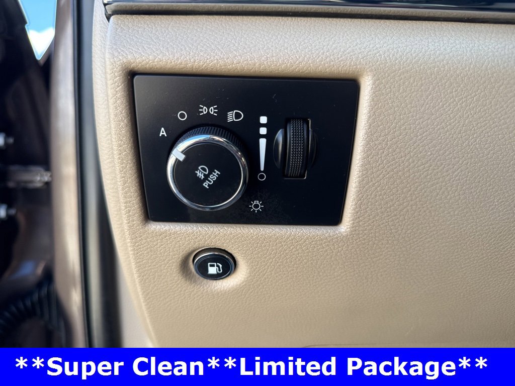 Used 2020 Jeep Grand Cherokee Limited w/ Premium Lighting Group image 27