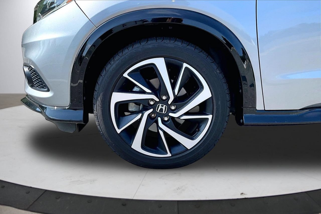 Used 2019 Honda HR-V Sport image 30