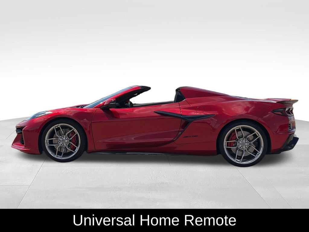 Used 2025 Chevrolet Corvette Z06 w/ Stealth Interior Trim Package RWD image 7
