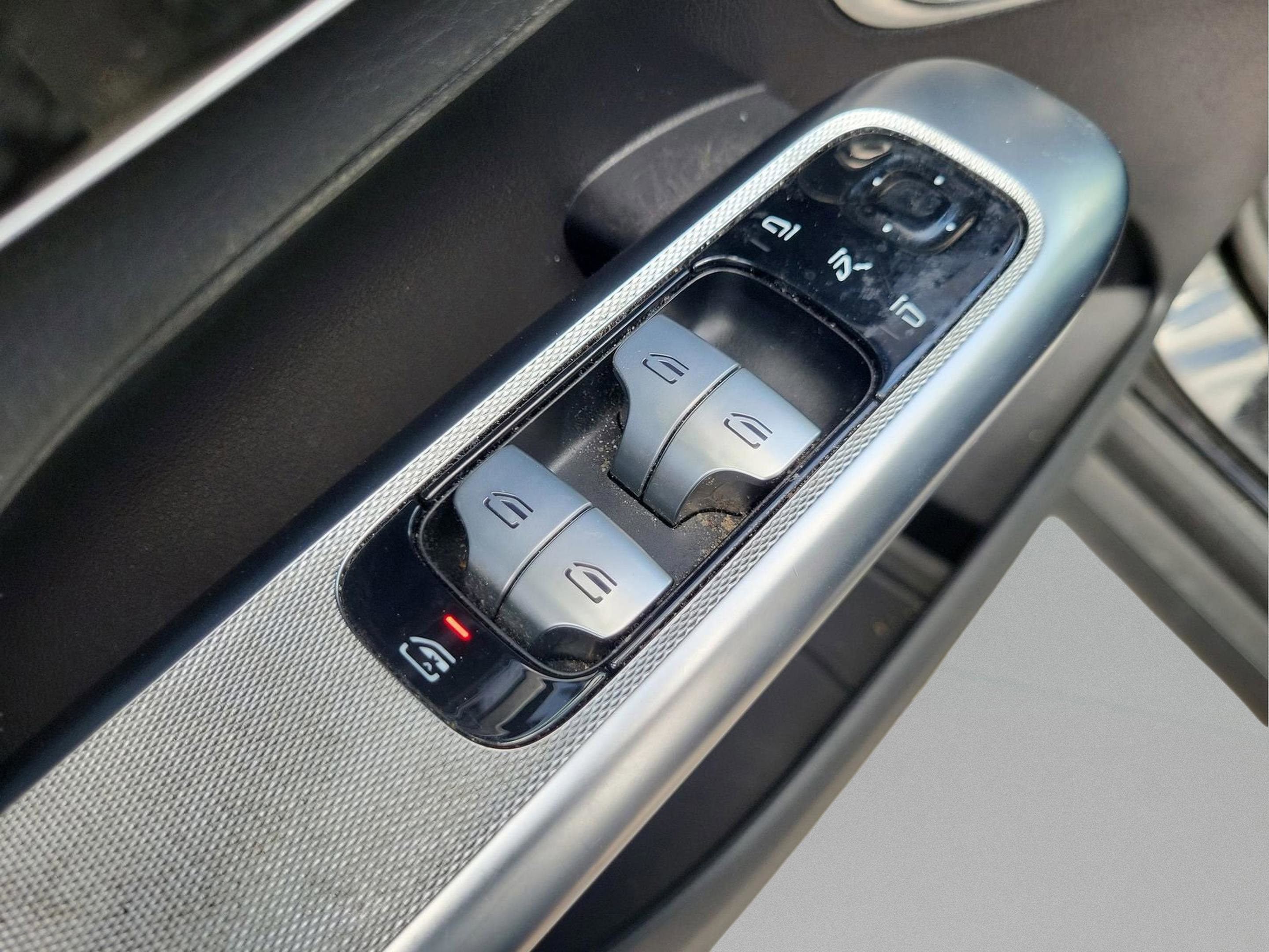 Used 2023 Mercedes-Benz GLC 300 4MATIC image 12