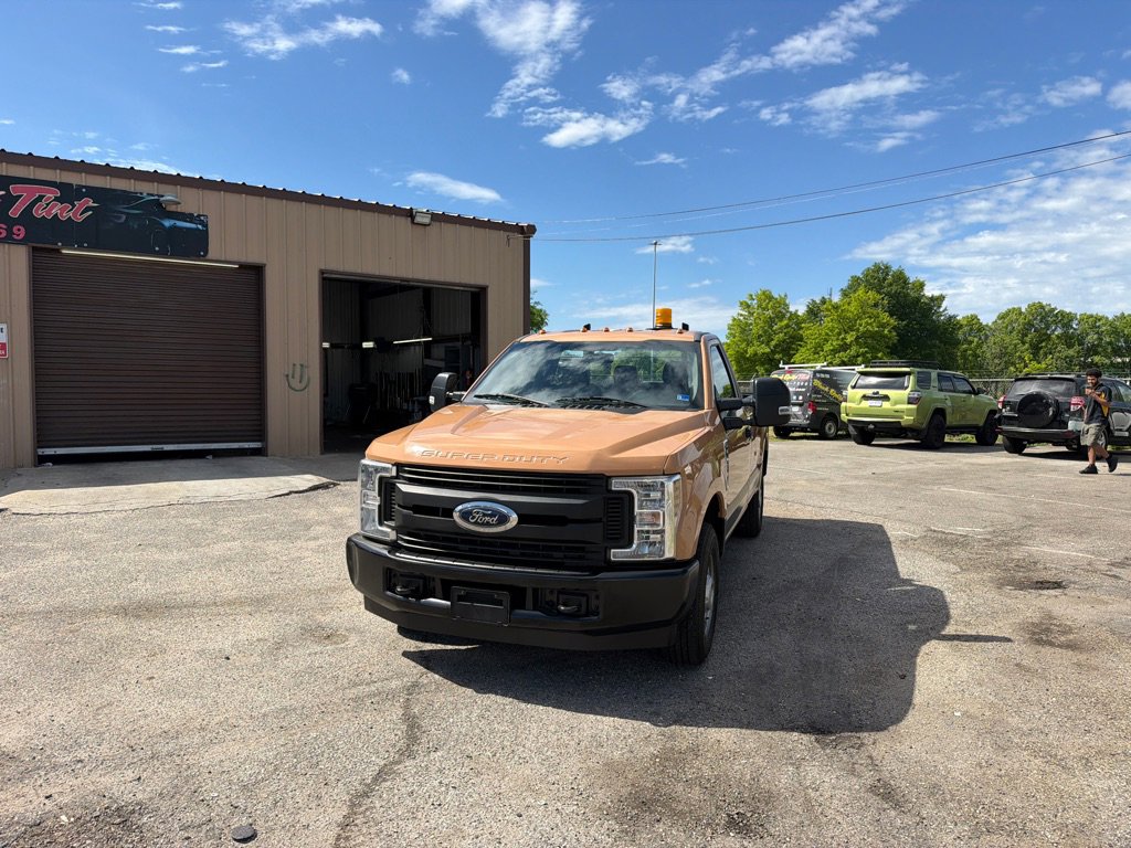 Used 2018 Ford F250 XL w/ Power Equipment Group RWD image 2
