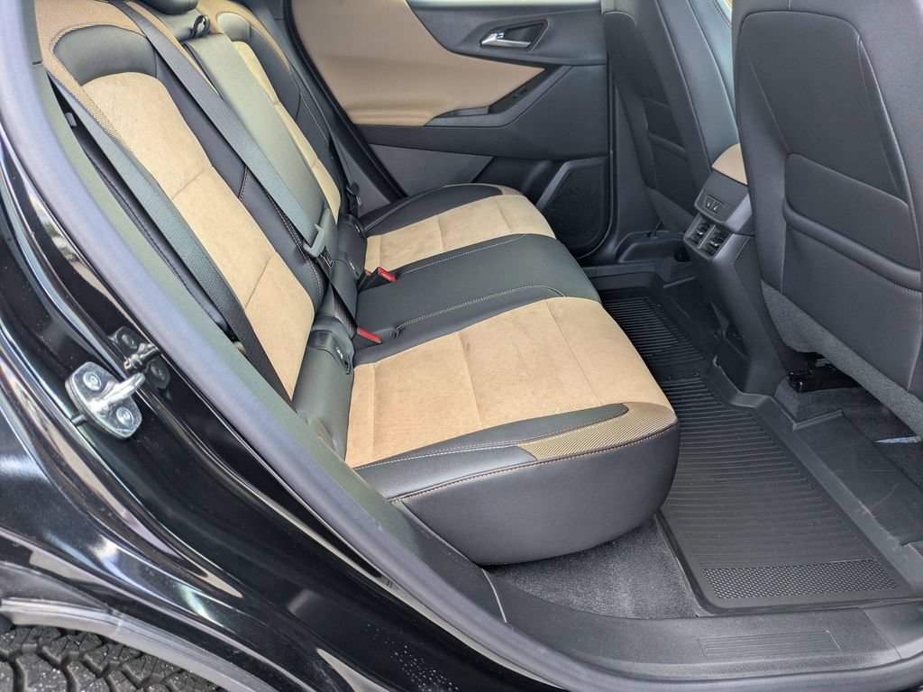 New 2026 Chevrolet Equinox ACTIV w/ Convenience Package III FWD image 36