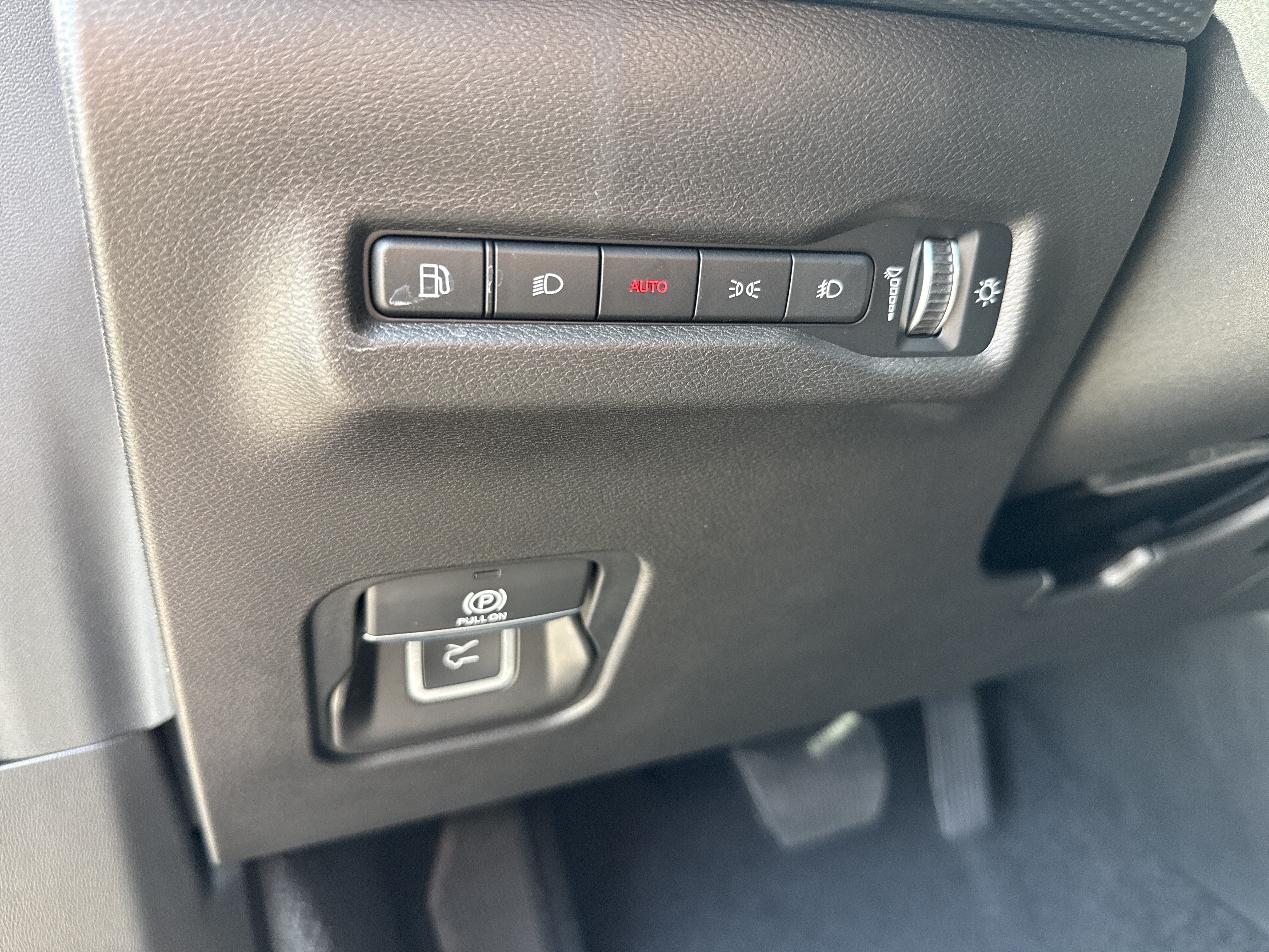 New 2026 Jeep Cherokee Limited AWD/4WD image 31
