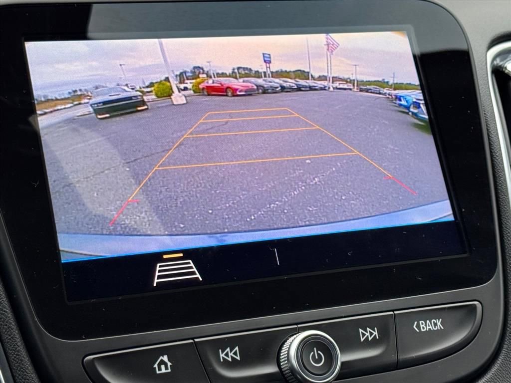 Used 2019 Chevrolet Malibu LT w/ Driver Confidence Package FWD image 24