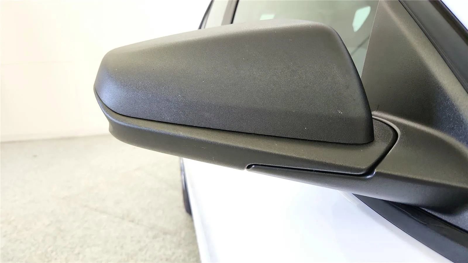 Used 2024 Chevrolet Equinox LS FWD image 18