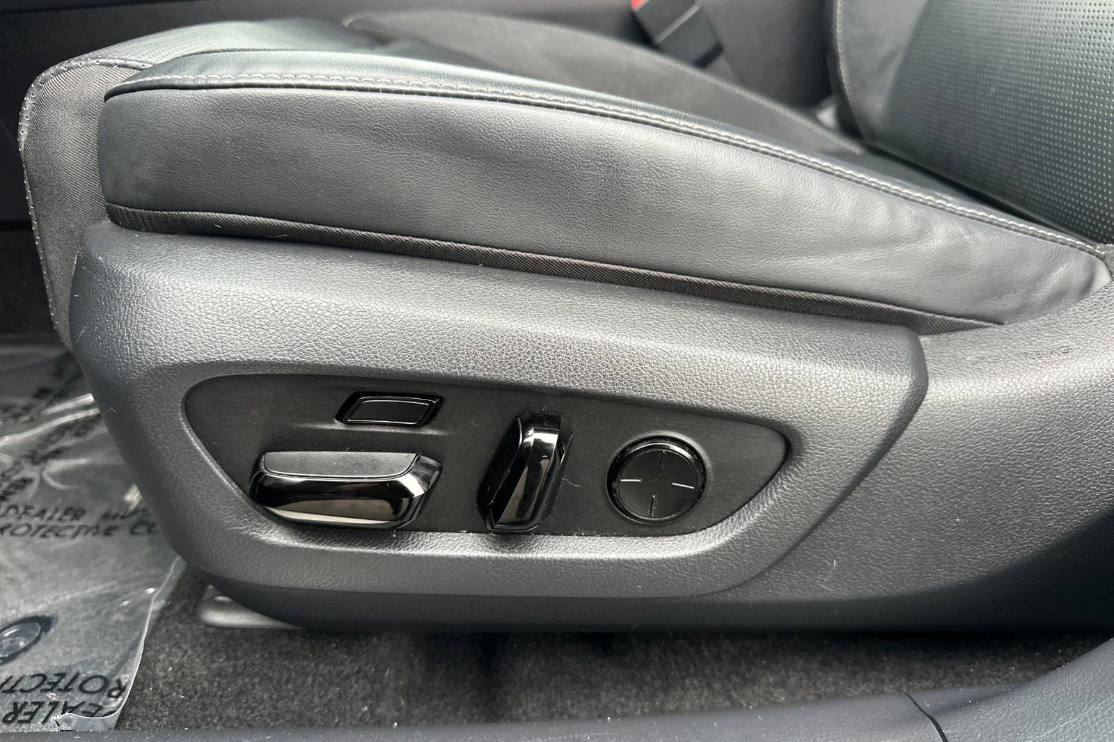 Certified 2024 Lexus RX 450h AWD w/ Luxury Package image 13