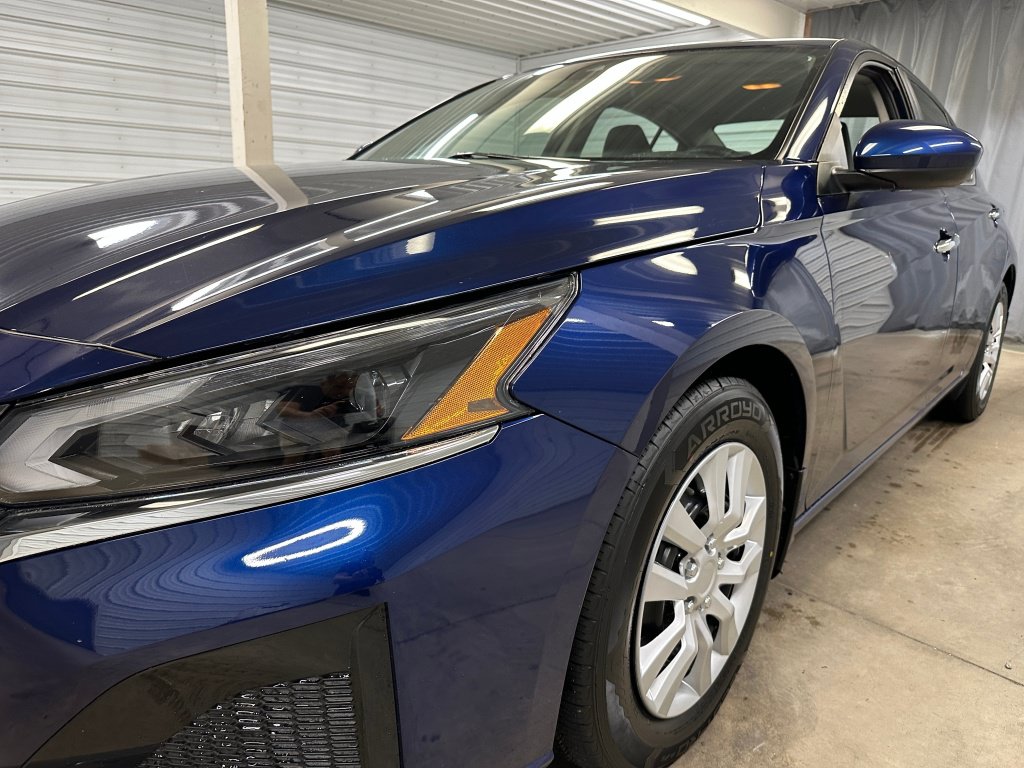 Used 2023 Nissan Altima 2.5 S FWD image 27