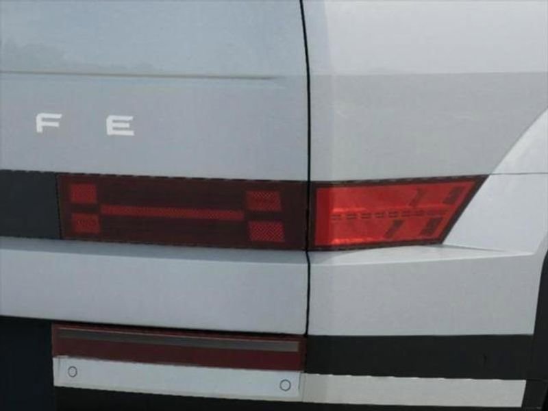 New 2026 Hyundai Santa Fe Limited image 8