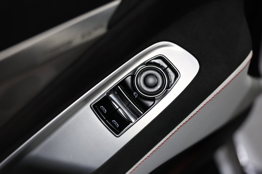 Used 2023 Chevrolet Corvette Stingray Premium Cpe w/ Z51 Performance Package image 23