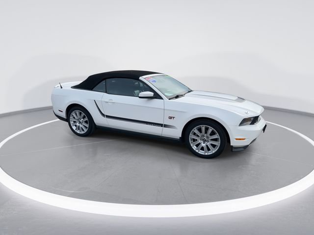 Used 2010 Ford Mustang GT image 8