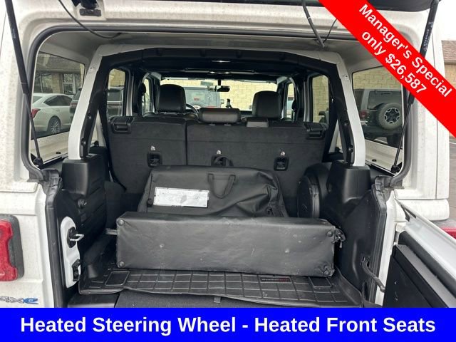 Used 2022 Jeep Wrangler Unlimited Sahara w/ Dual Top Group image 9