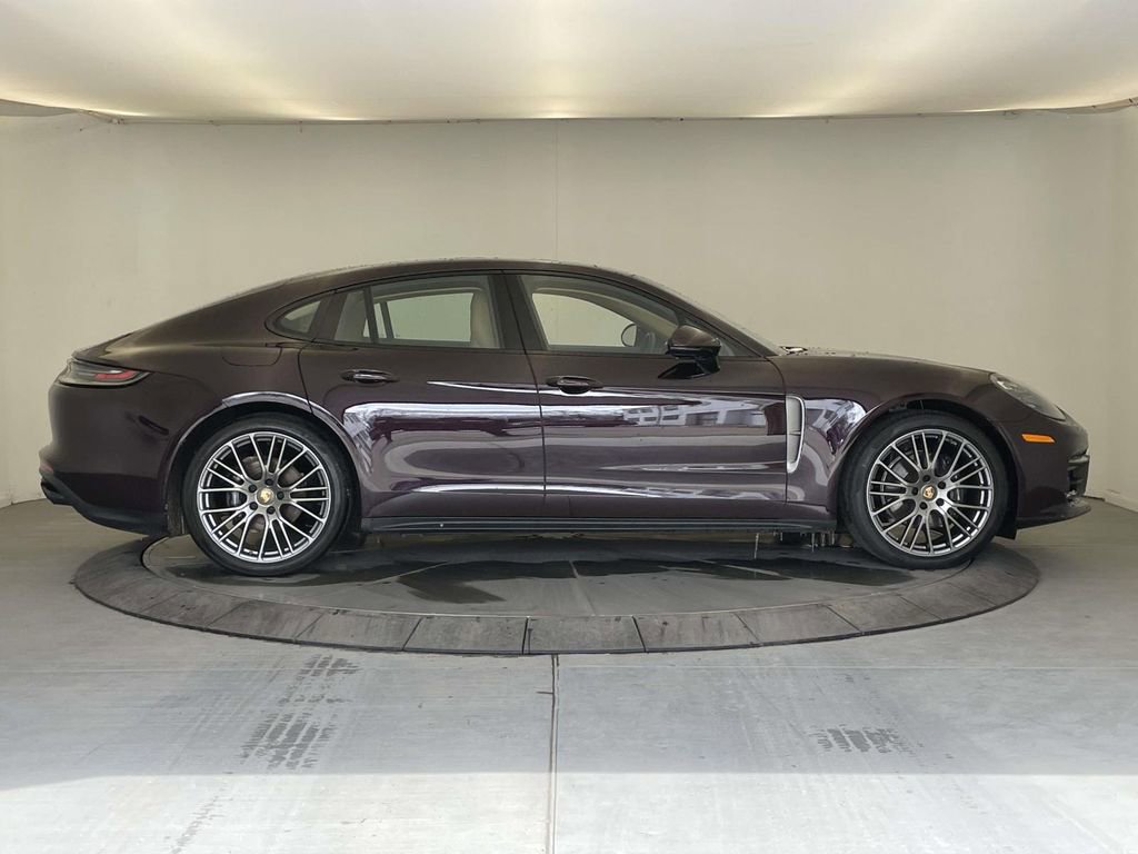 Certified 2022 Porsche Panamera 4 Platinum Edition image 8