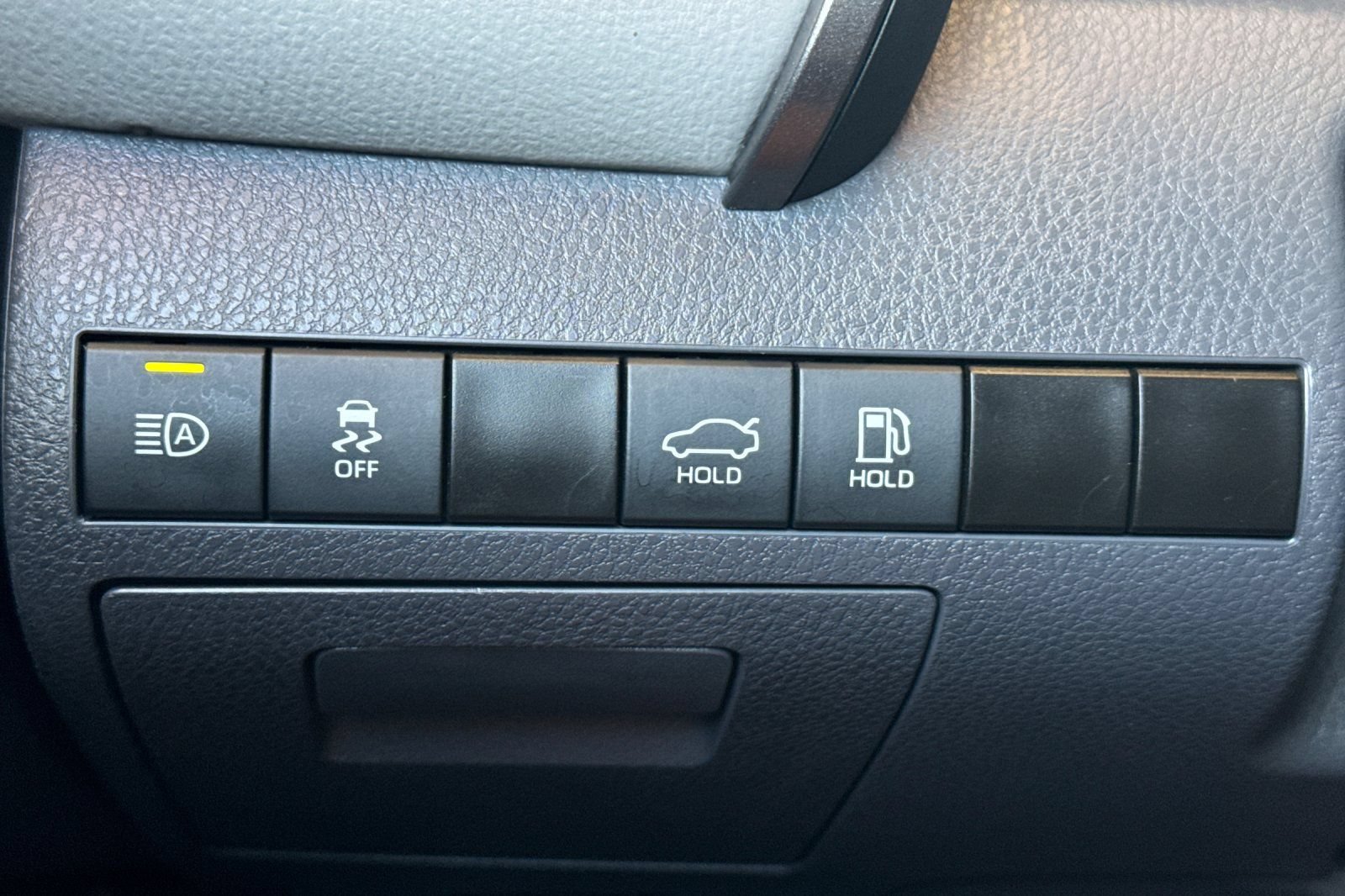 Used 2024 Toyota Camry LE FWD image 30