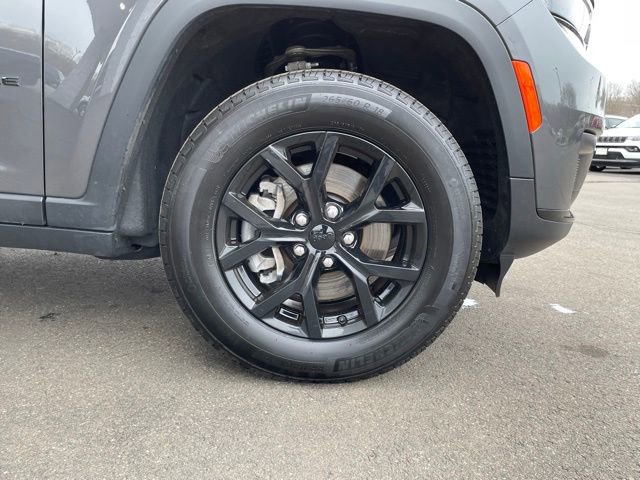 Used 2025 Jeep Grand Cherokee L Altitude image 39