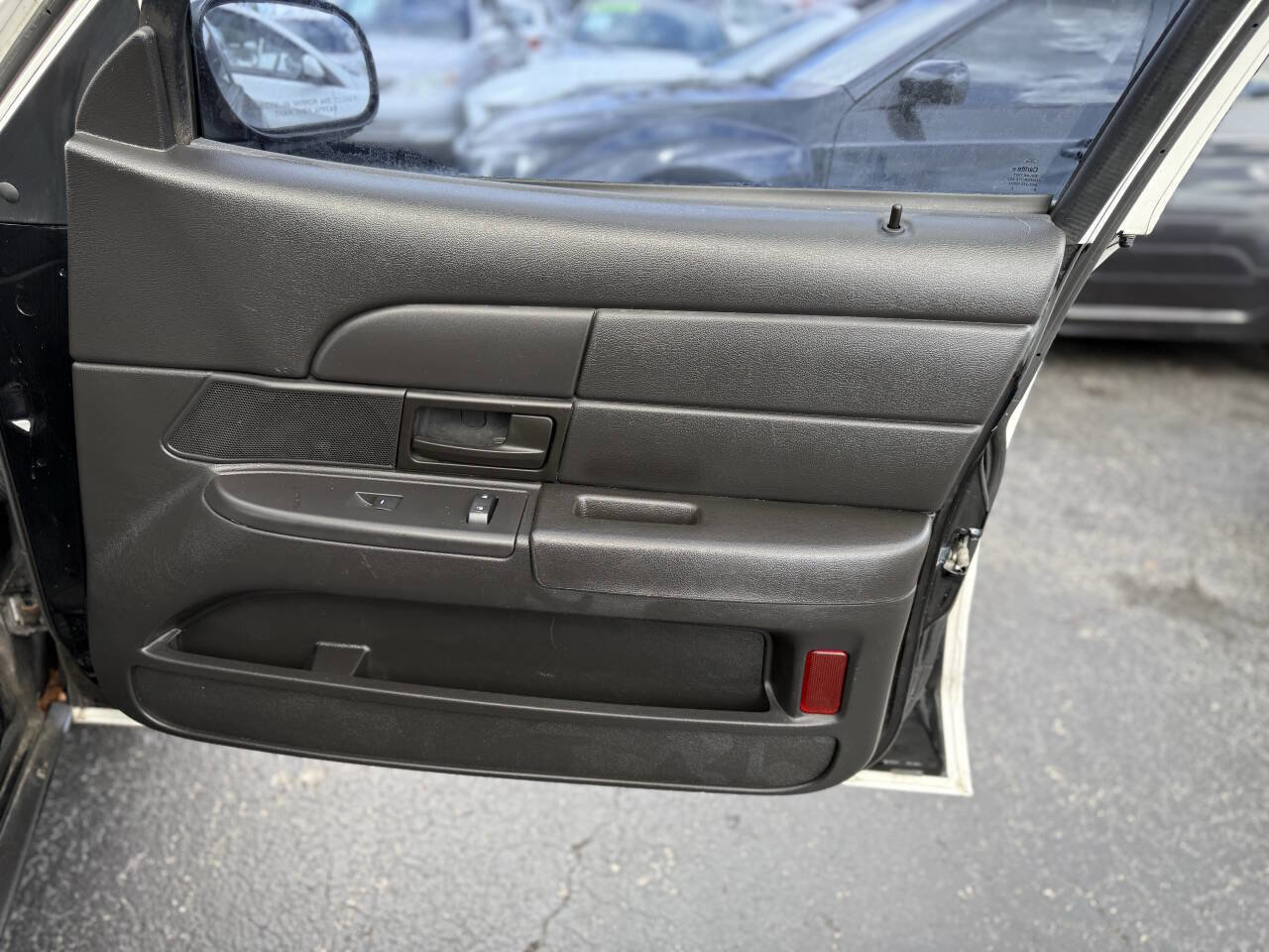 Used 2009 Ford Crown Victoria Police Interceptor RWD image 15