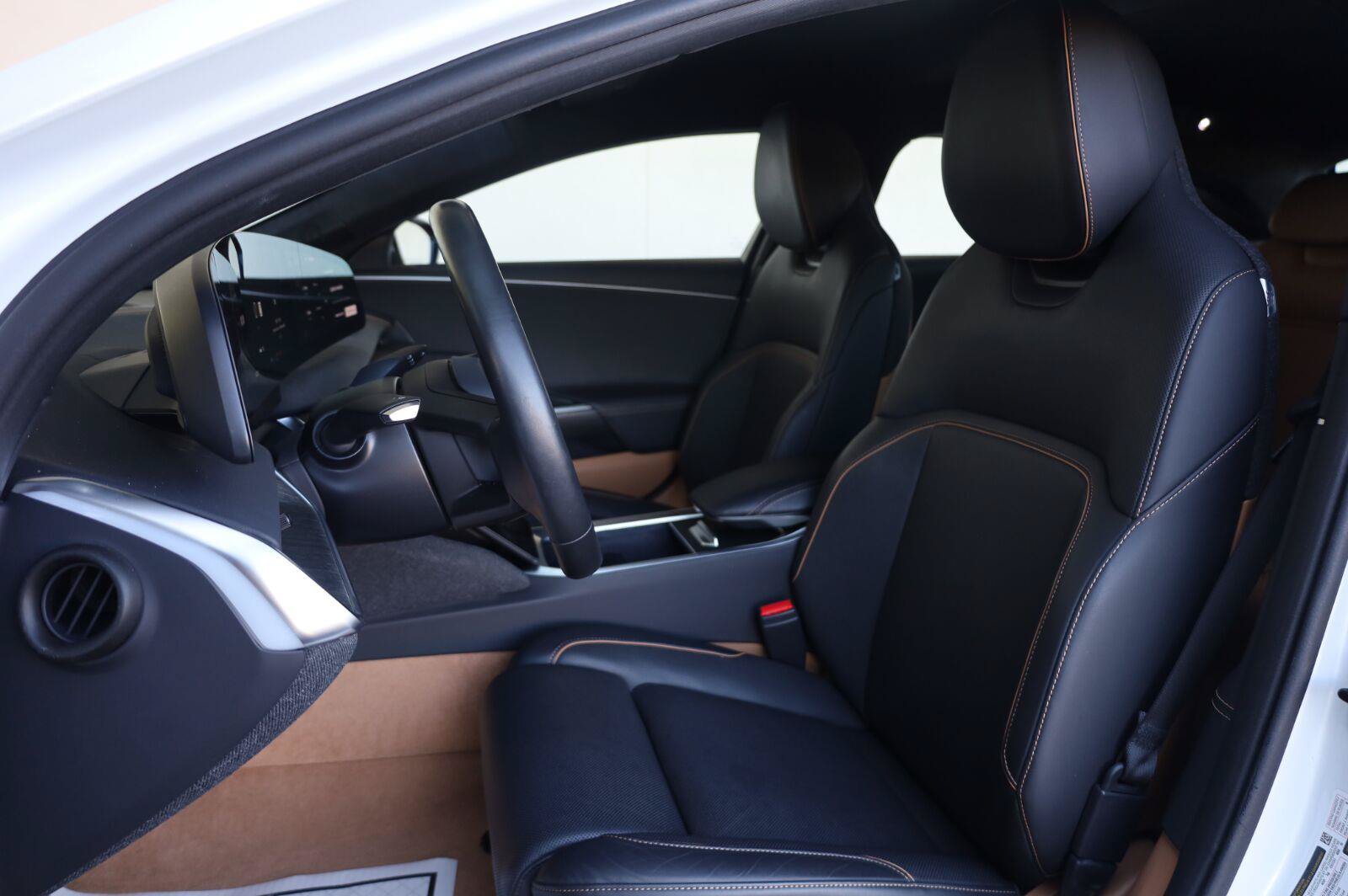 Used 2024 Lucid Air Touring AWD/4WD image 15