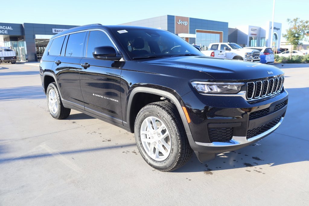 New 2025 Jeep Grand Cherokee L Laredo