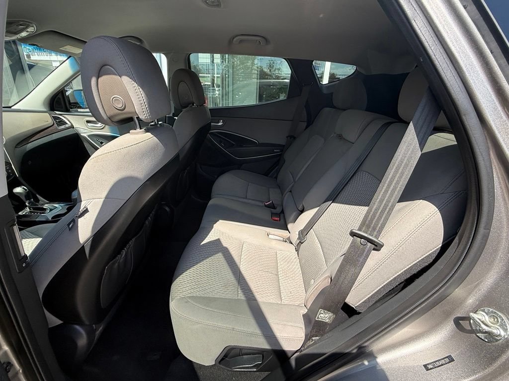 Used 2018 Hyundai Santa Fe Sport FWD image 18
