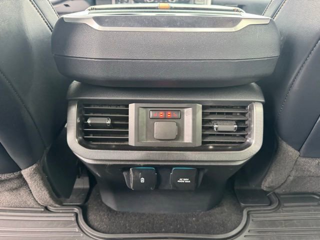 Used 2022 Ford F150 Platinum image 5