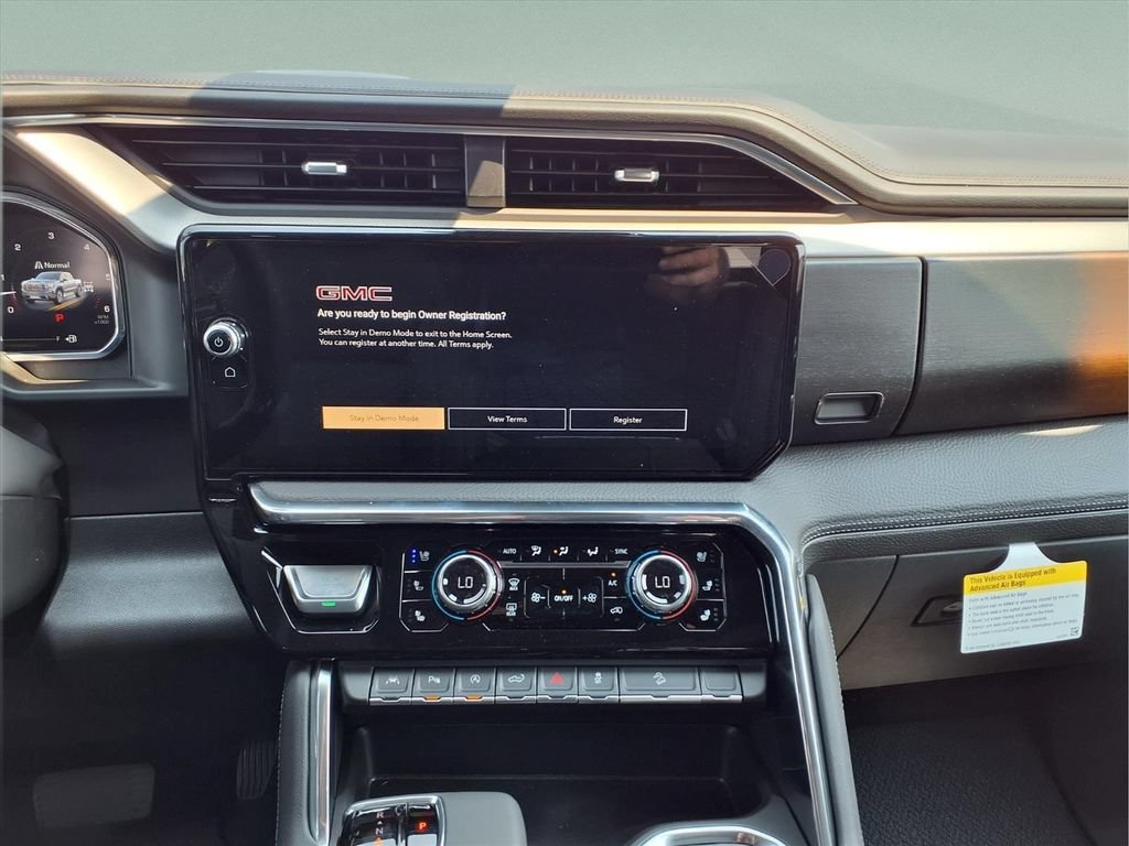New 2026 GMC Sierra 1500 Denali w/ Technology Package AWD/4WD image 19