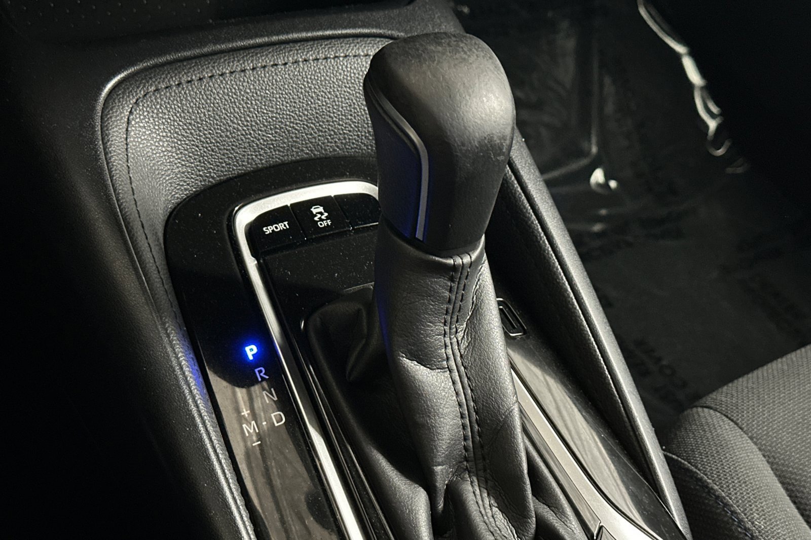 Used 2020 Toyota Corolla SE image 20