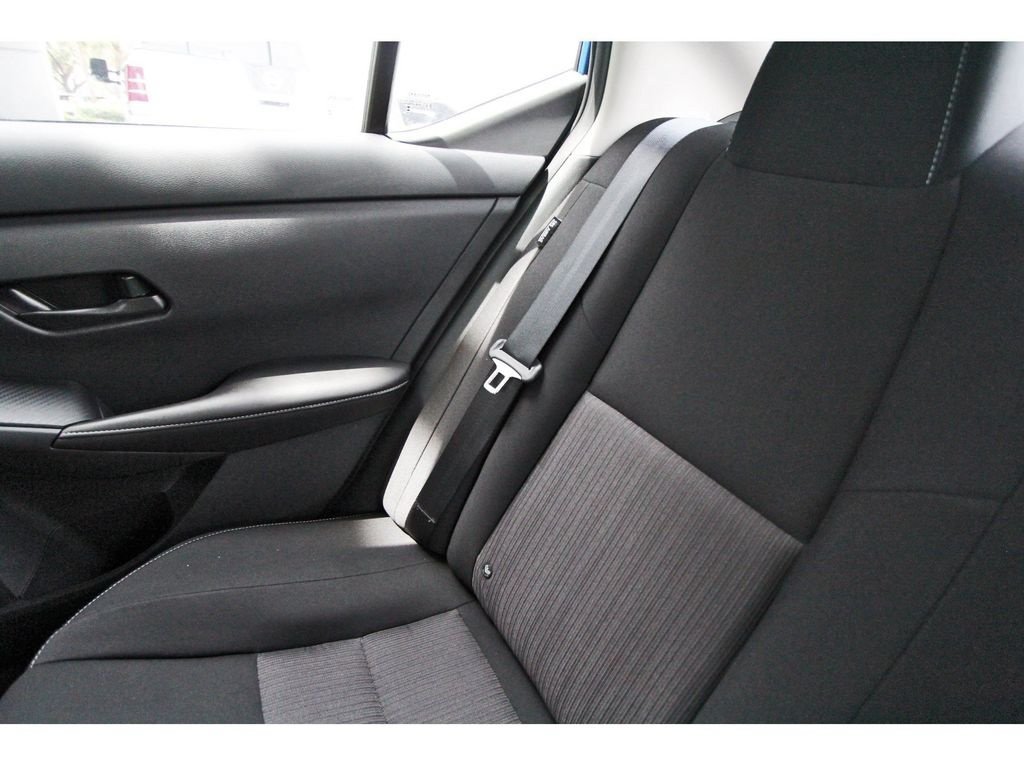 Certified 2025 Nissan Sentra SV w/ All-Weather Package FWD image 11