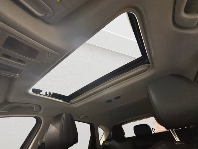 Used 2023 MAZDA CX-5 AWD 2.5 S w/ Premium Plus Pkg image 3