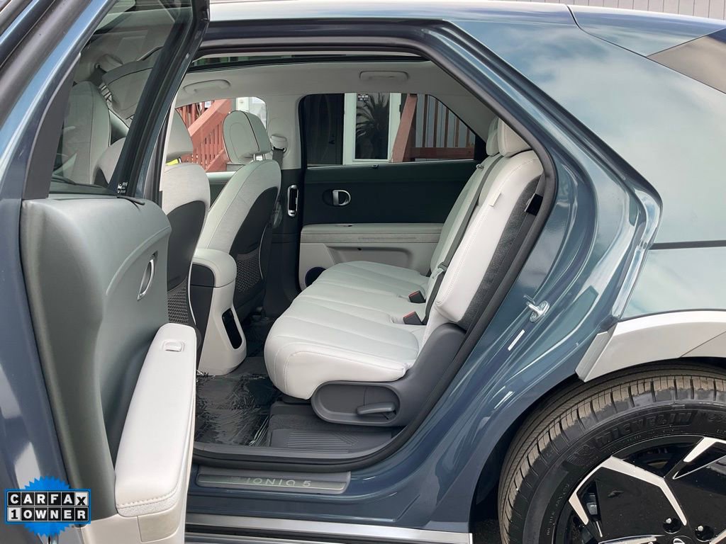 Used 2024 Hyundai Ioniq 5 Limited image 27