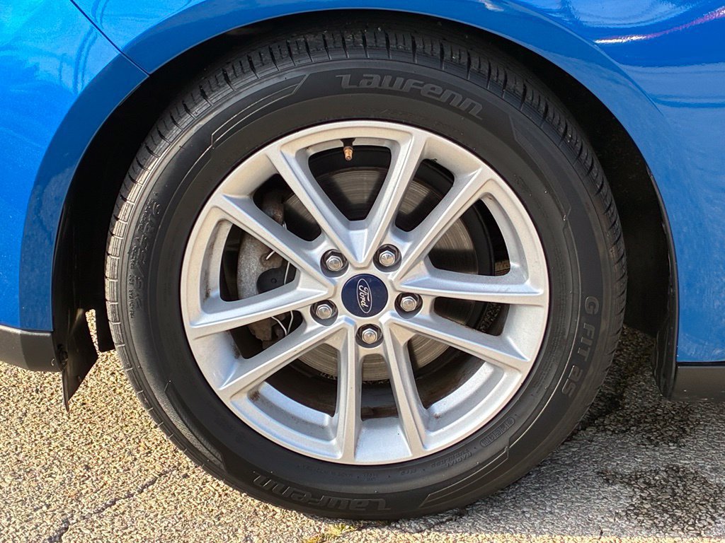 Used 2018 Ford Focus SE FWD image 14